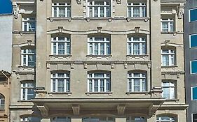 Alpek Hotel
